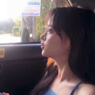 24张无水印干净女生头像 适合玩网用的高清原图