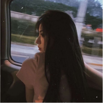 QQ女生高清头像合集 共9张