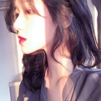 混网干净女生头像合集 20张高清好看的女生头像资源