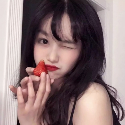 18张高清甜美可爱女生网图头像合集