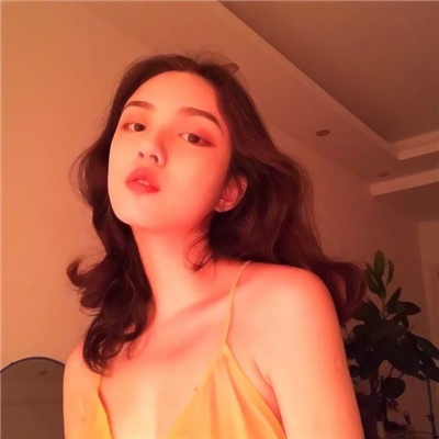 31张高清时尚大气女生头像 好看又百搭的头像合集