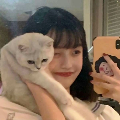 21张高清又潮又酷的可爱女生头像合集