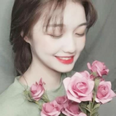 女生微信正脸头像合集！31张高清个性正脸照直接用