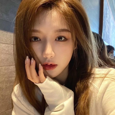 19张氛围感女名媛微信头像，快换上试试