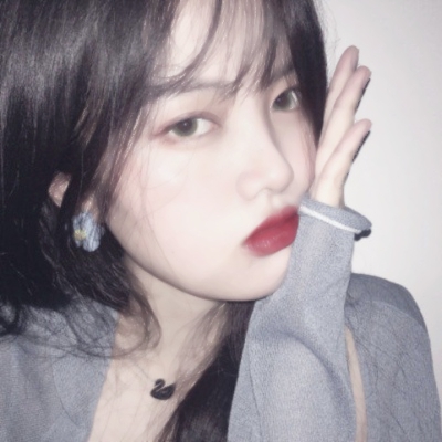 微信真人女生头像合集！25张高清真人图整理好了