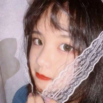 混网干净女生头像合集 20张高清好看的女生头像资源