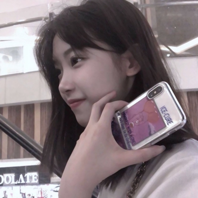 18张高清甜美可爱女生网图头像合集