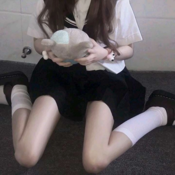 36款时尚大气的潮流女生微信头像 优雅又有格调