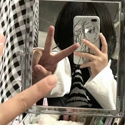 11张女生可爱呆萌真人微信头像 快存起来用