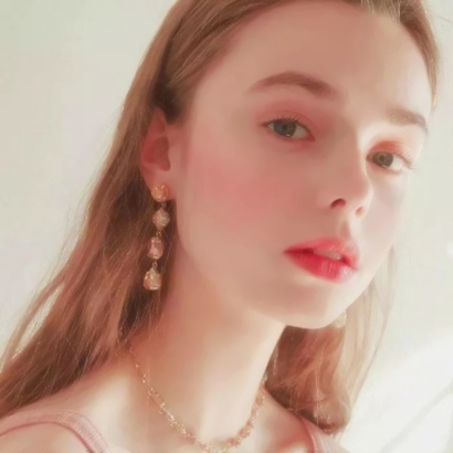 15张高清有气质的欧美风女生QQ头像合集