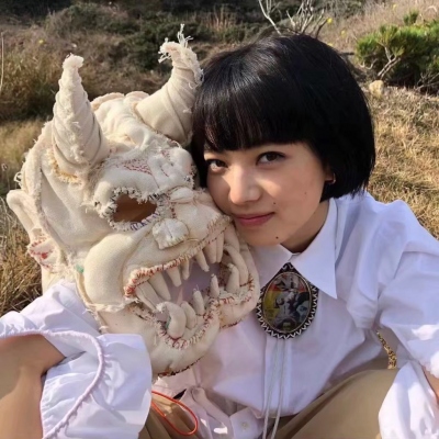 女生高清好看头像合集（20张）