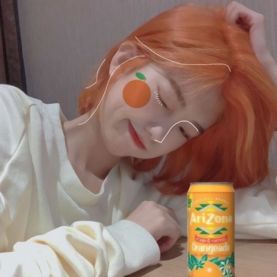 女生微信正脸头像合集！31张高清个性正脸照直接用