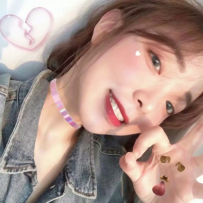 22张超潮女生头像合集 高清时尚又好看