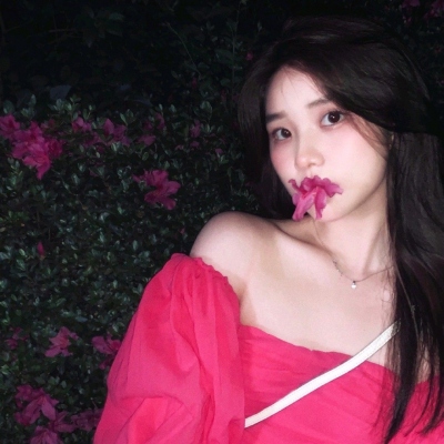 超气质美女微信头像合集 20张好看头像直接存
