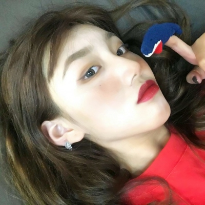 15张高清霸气女生头像网图 时尚网红款女生头像大图