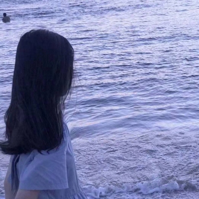 8张干净清爽的海边女生头像，颜值拉满超适合当头像