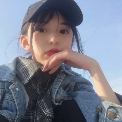 19张高清真实的成熟时尚女生微信头像 快存起来用