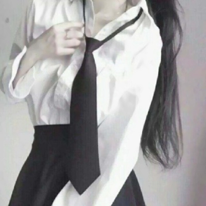 领带衬衫女生头像合集 18张高清撩人衬衫部位头像来了