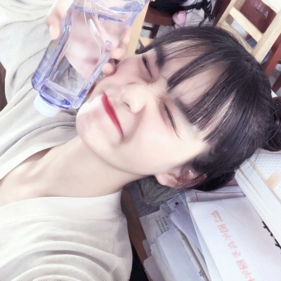 36张高清好看的真人女生生活头像 适合当微信头像