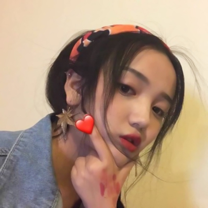 14张高清帅气女生头像 又酷又飒的时尚头像合集