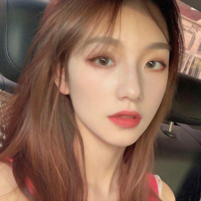 微信真人女生头像合集！25张高清真人图整理好了