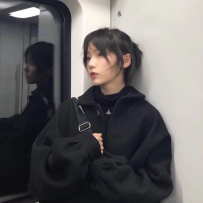 17张高清成熟气质女生头像 生活照风格超耐看