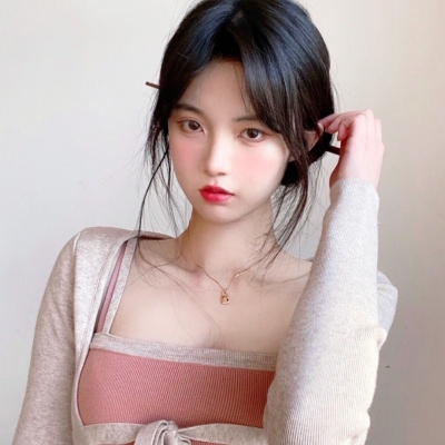 现在整理好啦！这是9张全网超火的女生头像，颜值拉满