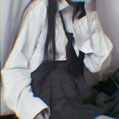 领带衬衫女生头像合集 18张高清撩人衬衫部位头像来了