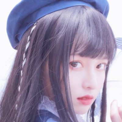 36张高清冷艳高冷风女生头像合集