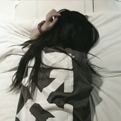 36张潮酷女生头像合集 高清好看又有个性