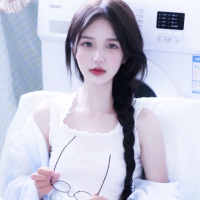 24张高清清纯款微商女头像 适合做微信头像的女生素材