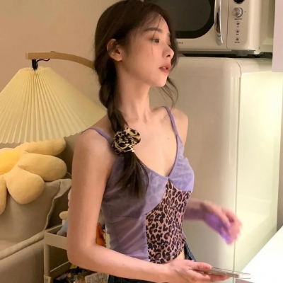 版干净质感女生真人头像 共18张