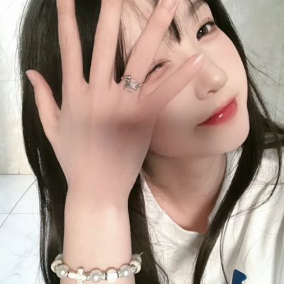 14张真实好看的女生网图头像合集
