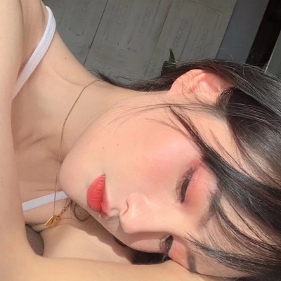 20张女生专用可爱真人手机头像合集