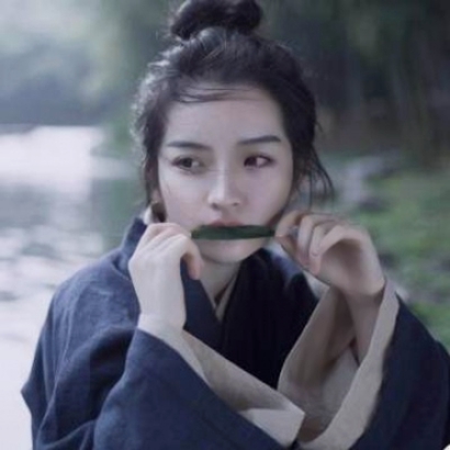 36张高清真人古风女生QQ头像合集