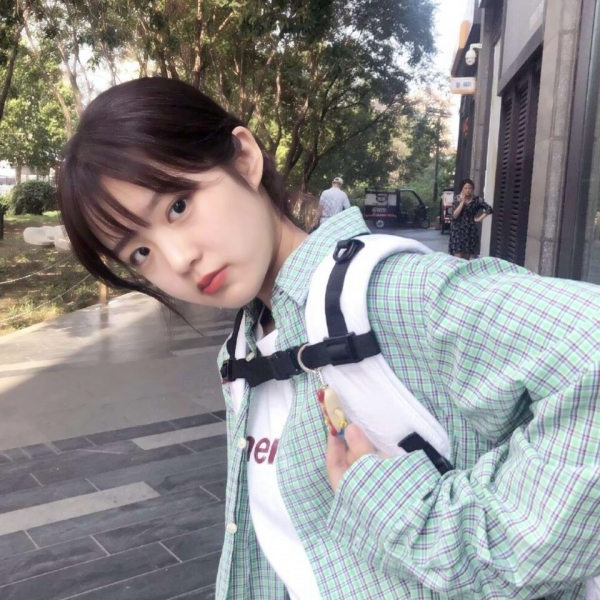 20张超清甜美可爱女生头像 真人长相超治愈