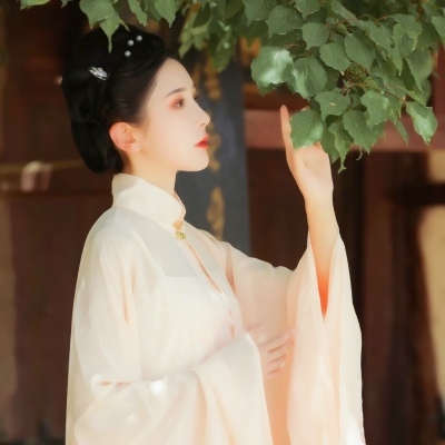 12张高清古风真人女子头像 美得让人移不开眼