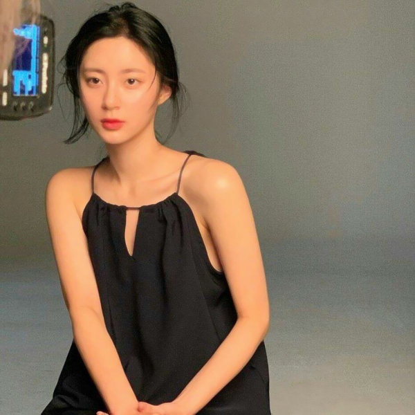 34张氛围感拉满的女生气质魅力头像 超清质感图合集