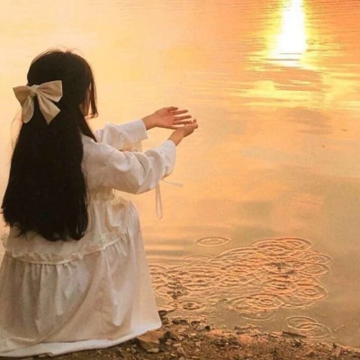 8张氛围感拉满！看夕阳的真人女生唯美头像