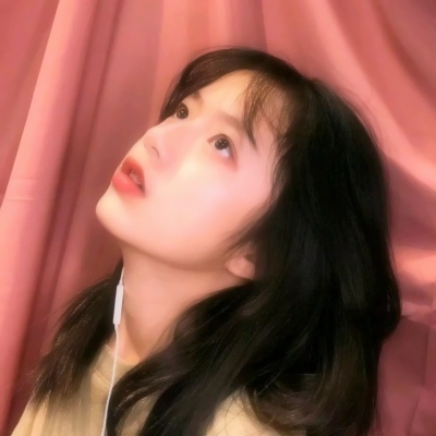 16张高清唯美女生头像合集整理