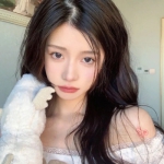 20张超甜撩人的女生头像合集