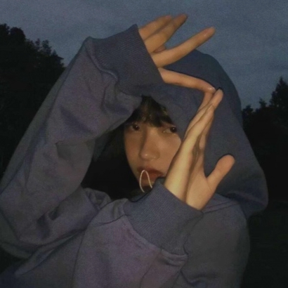 36张高清原宿风女生潮流头像合集