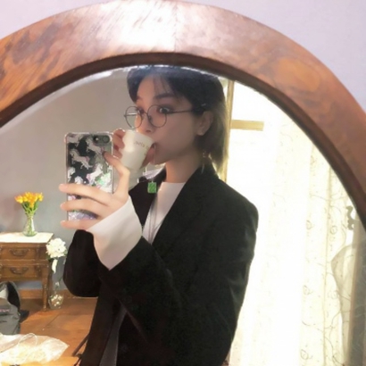 戴墨镜的潮流女生头像来啦！30张高清好看的氛围感美图