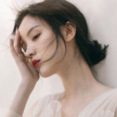 30张高冷感女生侧脸QQ头像 好看又出片