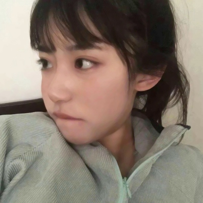23张高清女生真人头像图片合集