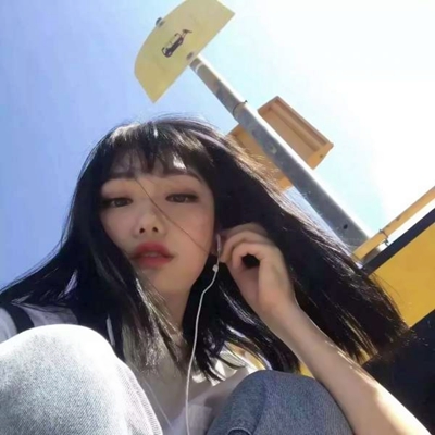 15张超拽霸气女生网图头像 高清新潮又好看