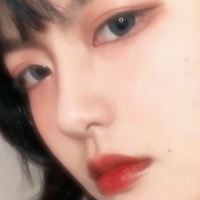 36张超有气质的女生微信头像合集