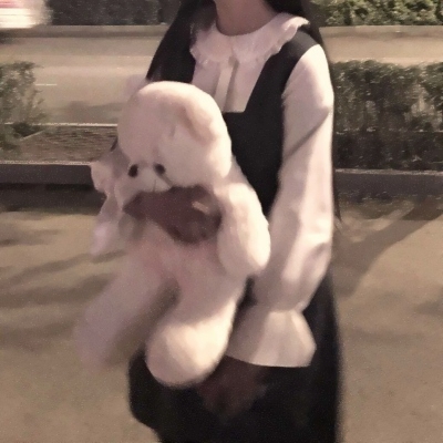 36张最新不露脸高清闺蜜头像合集 新潮女生头像素材