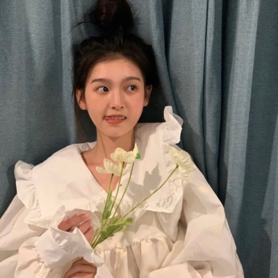 11张有气质又高级的女生头像图