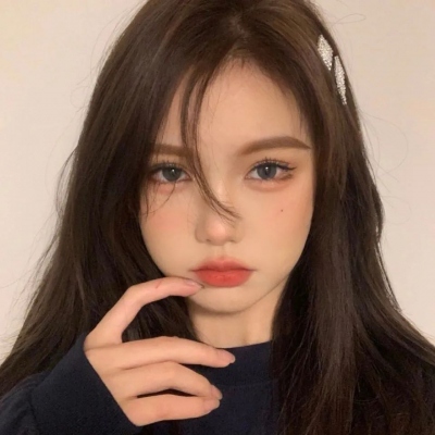 超有个性的小众女生微信头像来啦，共20张